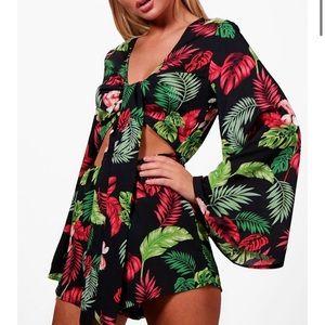 Tropical Print Tie Front Flare Romper
